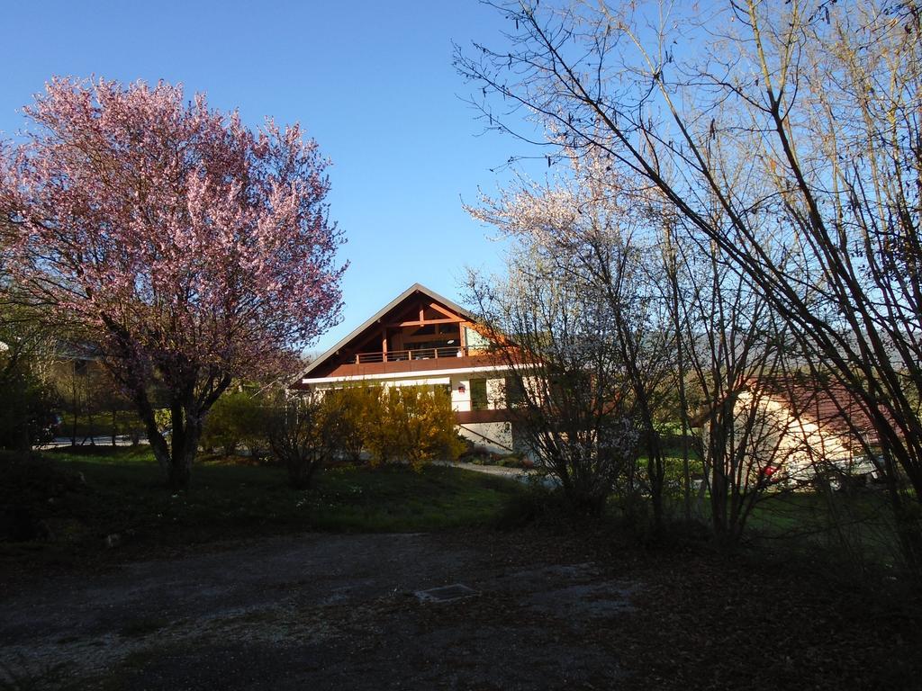 Hotel Golf Et Montagne Talloires-Montmin Exterior foto